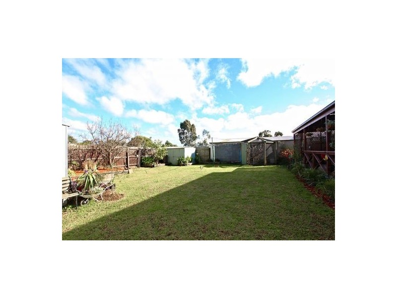 44 Millswyn Avenue, Hampton Park VIC 3976