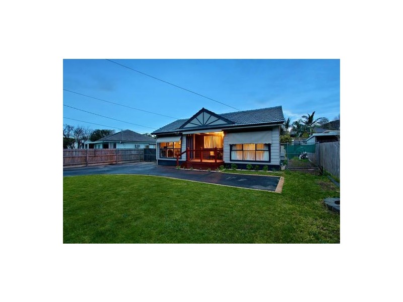 6 Rosemont Court, Dandenong North VIC 3175