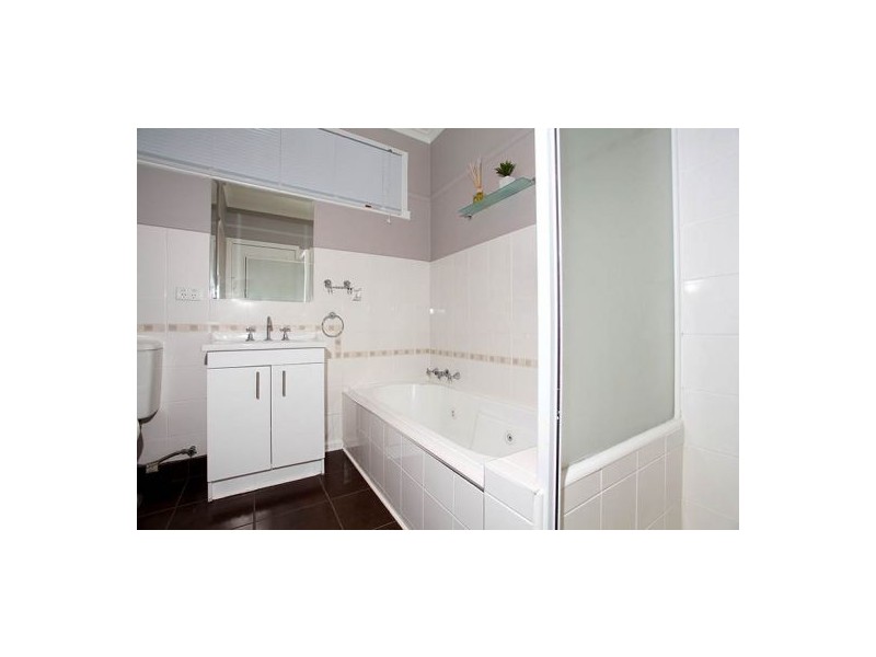 6 Rosemont Court, Dandenong North VIC 3175