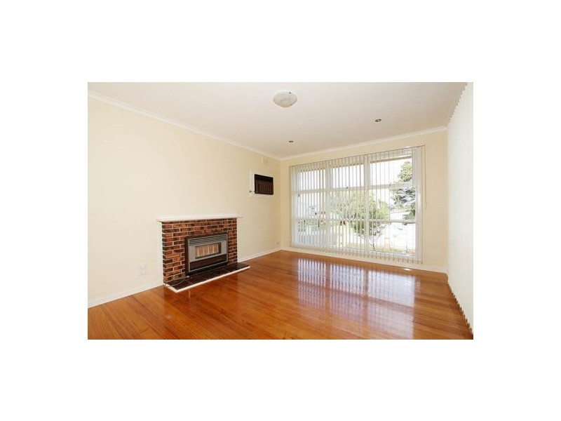 1/13 Elmhurst Street, Noble Park North VIC 3174