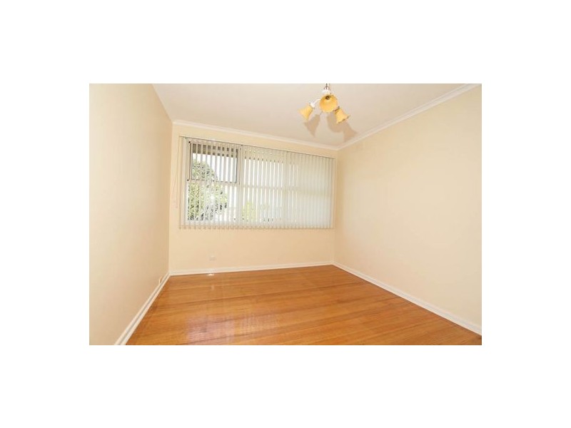 1/13 Elmhurst Street, Noble Park North VIC 3174