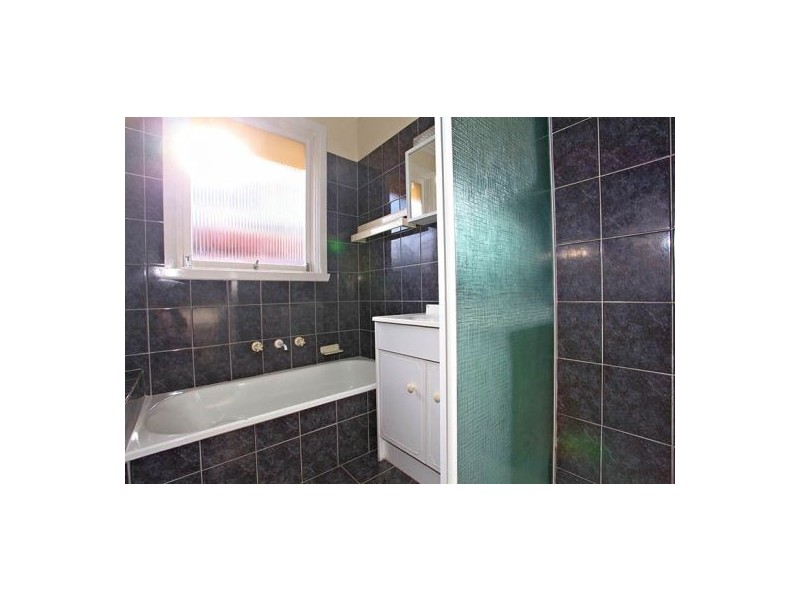 1/13 Elmhurst Street, Noble Park North VIC 3174