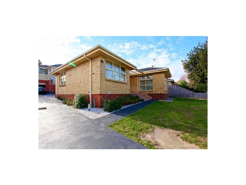 1/13 Elmhurst Street, Noble Park North VIC 3174