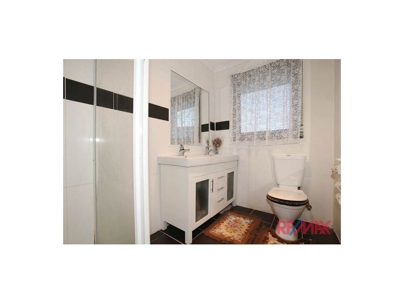 1/8 Rebecca Street, Doveton VIC 3177