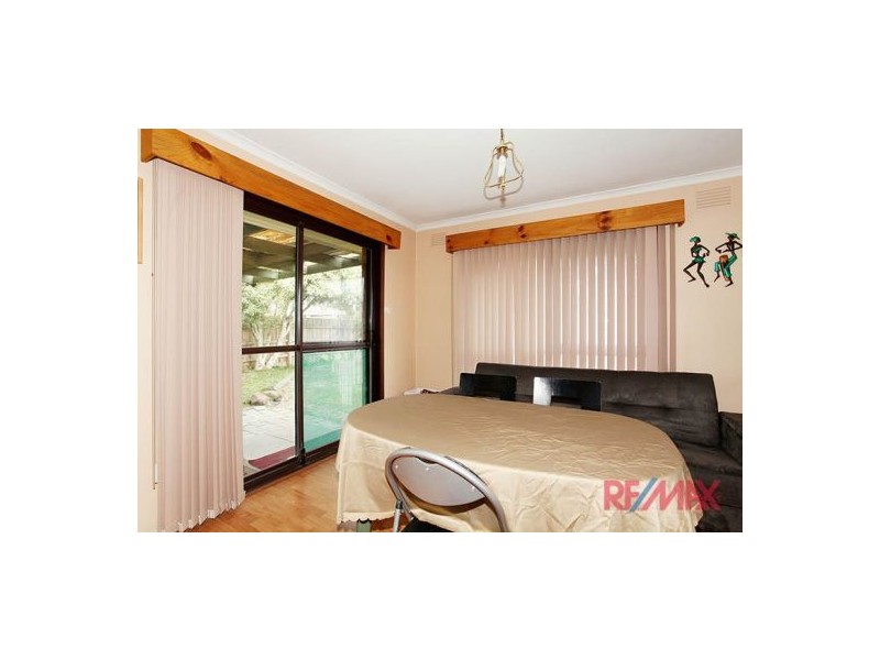 64 Rawdon Hill Drive, Dandenong North VIC 3175