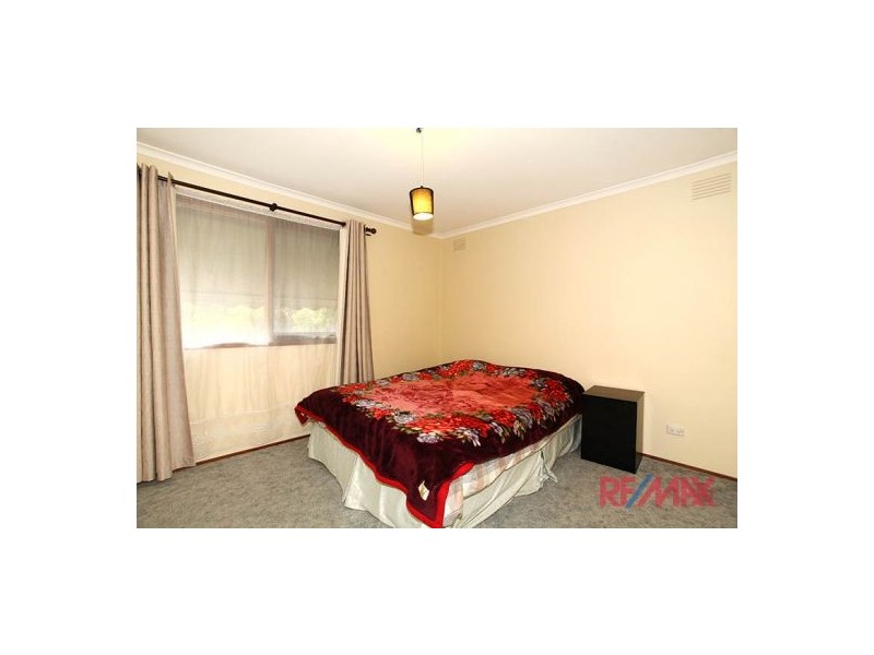 64 Rawdon Hill Drive, Dandenong North VIC 3175