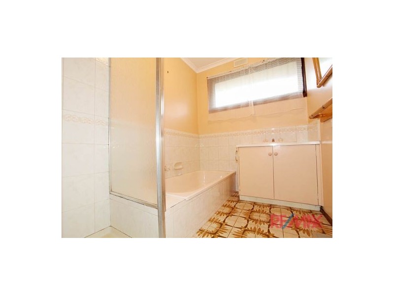 64 Rawdon Hill Drive, Dandenong North VIC 3175