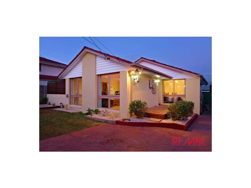 23 Jindabyne Avenue, Dandenong North VIC 3175