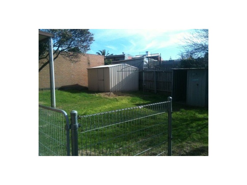 3 Thredbo Court, Dandenong North VIC 3175