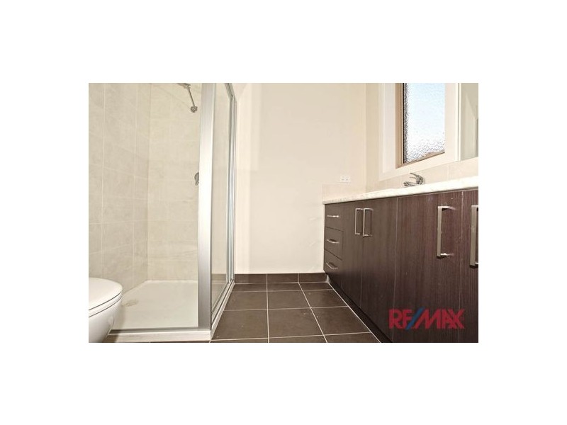 1/22 Immy Parade, Narre Warren VIC 3805