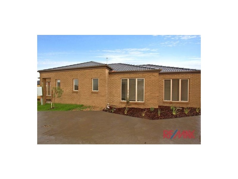 1/22 Immy Parade, Narre Warren VIC 3805