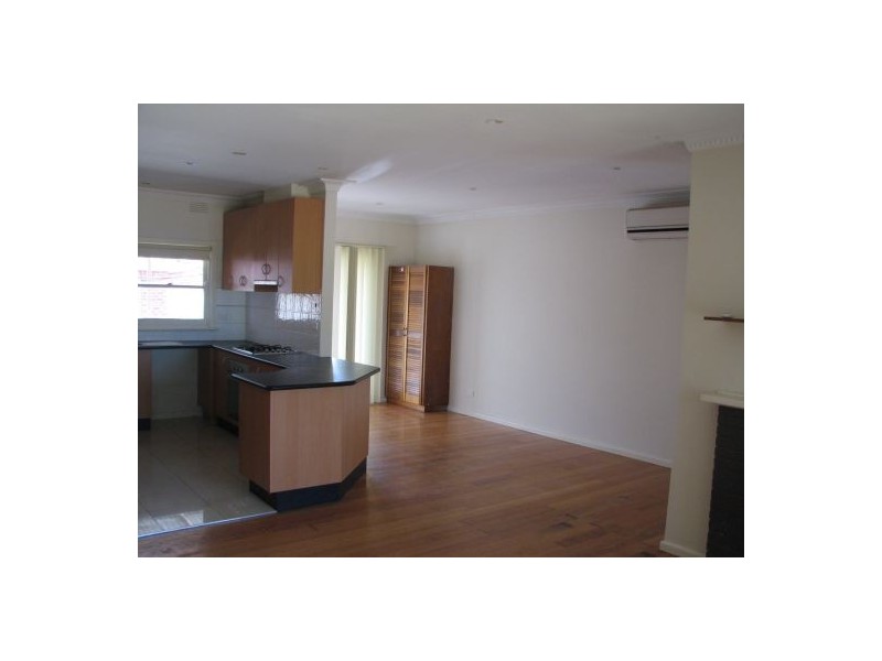 35a Rayhur Street, Clayton South VIC 3169