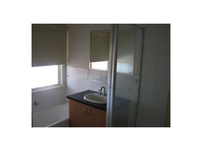 35a Rayhur Street, Clayton South VIC 3169