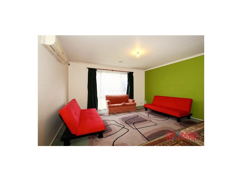 11 Botanical Grove, Doveton VIC 3177