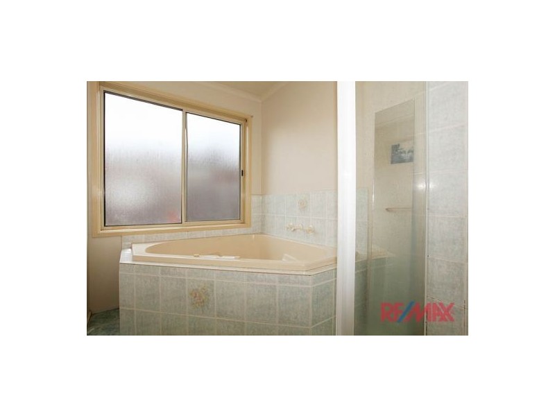 11 Botanical Grove, Doveton VIC 3177