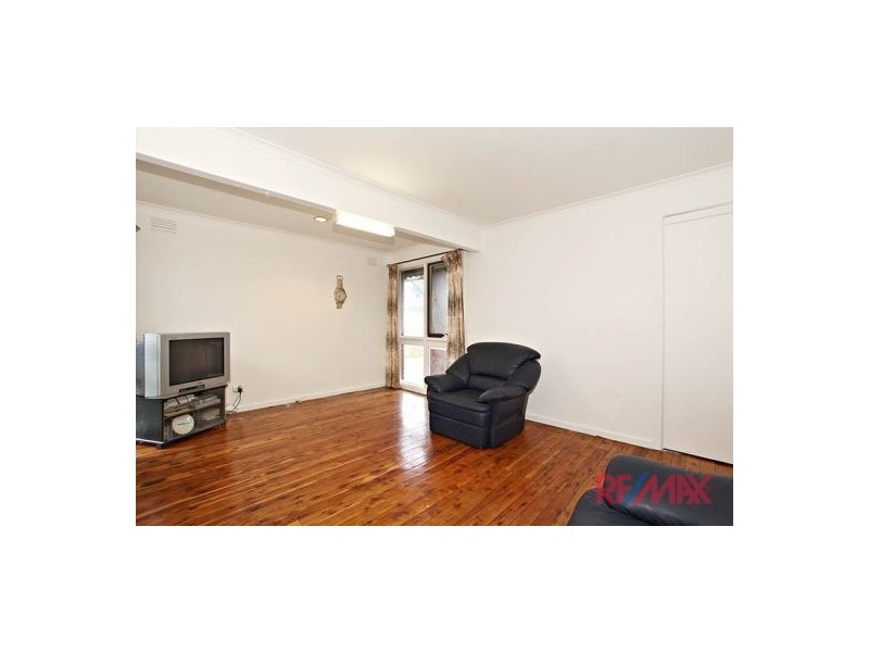 8 Trawalla Court, Hampton Park VIC 3976