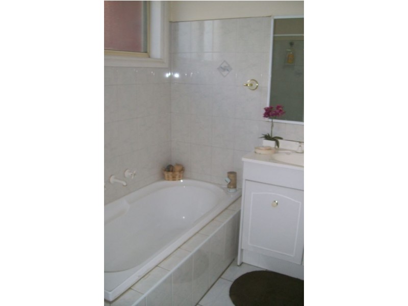 1/85 Jones Road, Dandenong VIC 3175