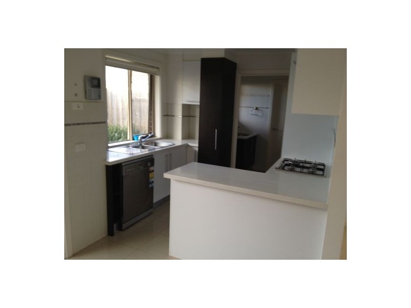 13 Louis Avenue, Dandenong VIC 3175