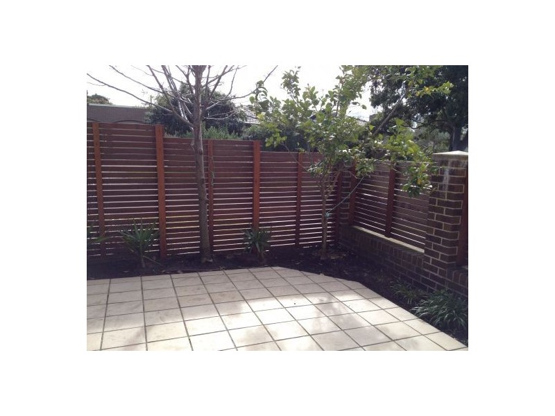 13 Louis Avenue, Dandenong VIC 3175