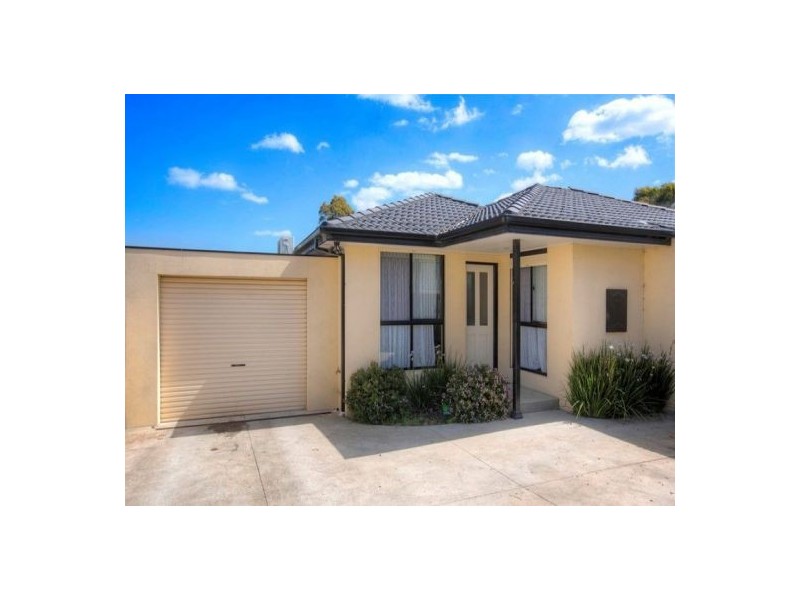 2/26 Jesson Crescent, Dandenong VIC 3175