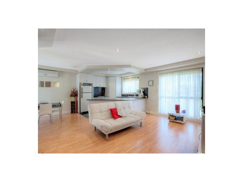 2/26 Jesson Crescent, Dandenong VIC 3175