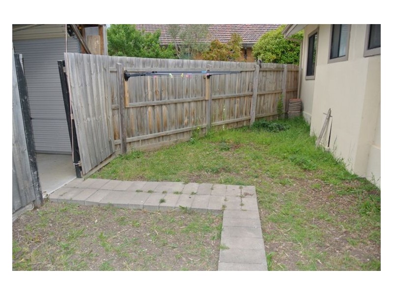 1/14 Omalley Crescent, Dandenong North VIC 3175