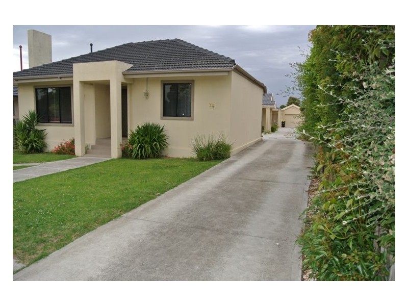 1/14 Omalley Crescent, Dandenong North VIC 3175