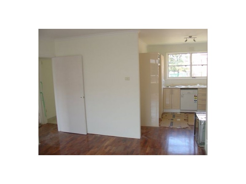 13/112-114 Princes Highway, Dandenong VIC 3175