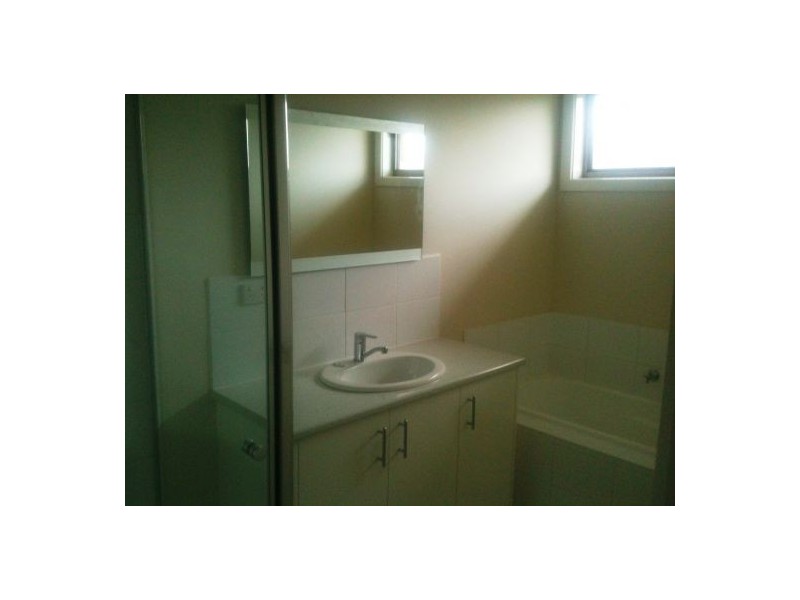 3 Furlong Court, Endeavour Hills VIC 3802