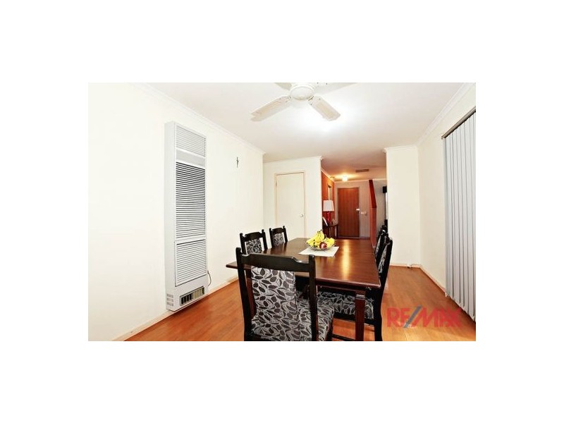 72 Raisell Road, Cranbourne West VIC 3977