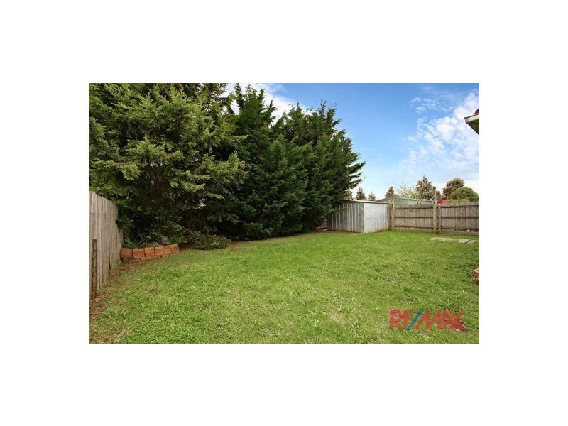 72 Raisell Road, Cranbourne West VIC 3977