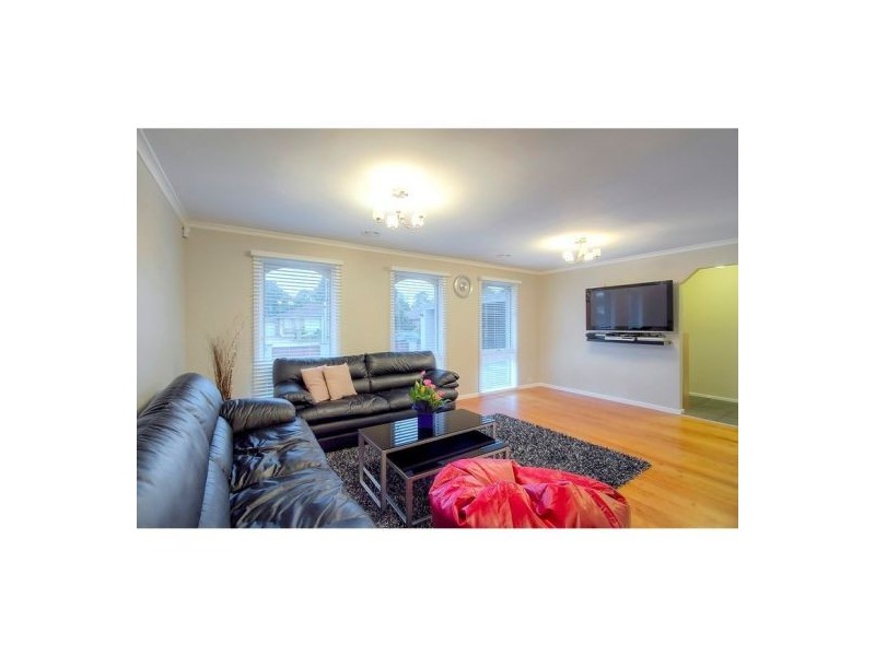 11 Clive Street, Hampton Park VIC 3976