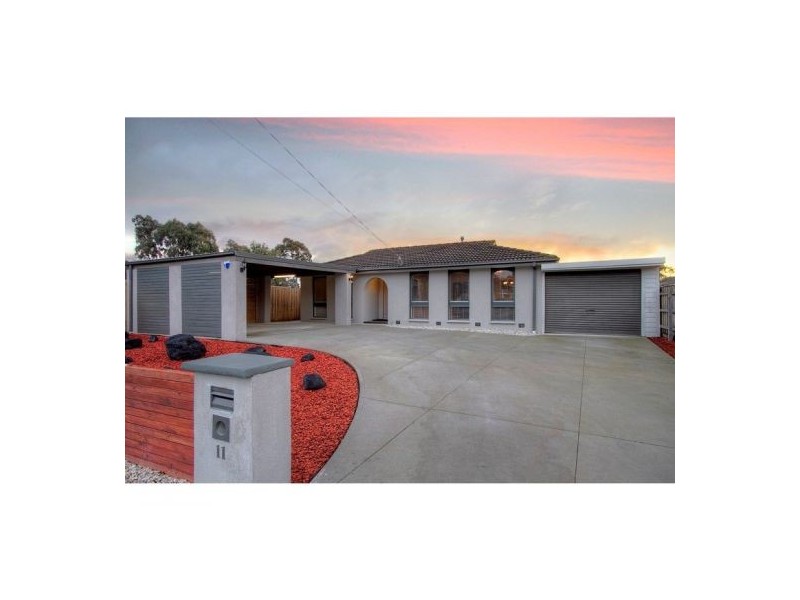 11 Clive Street, Hampton Park VIC 3976