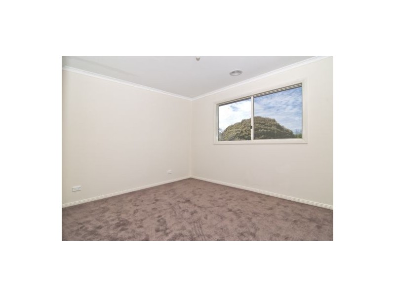 1/31 Mcfees Road, Dandenong North VIC 3175