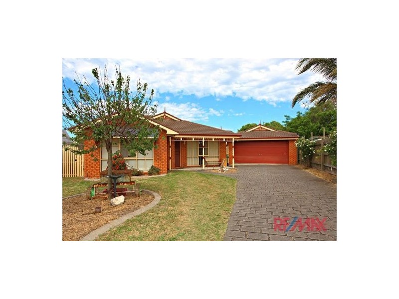 3 Alpha Close, Hampton Park VIC 3976