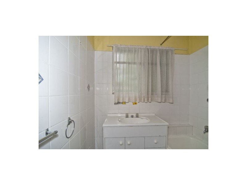 5 Page Court, Dandenong North VIC 3175