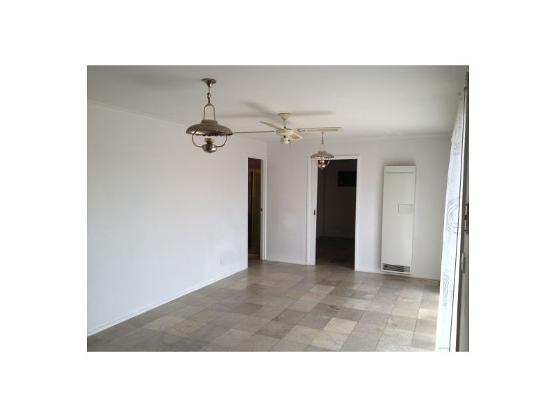 1 Arcadia Avenue, Hallam VIC 3803