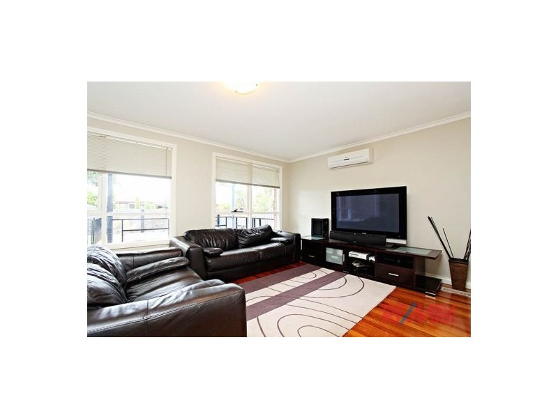 6 Nicholas Street, Keysborough VIC 3173