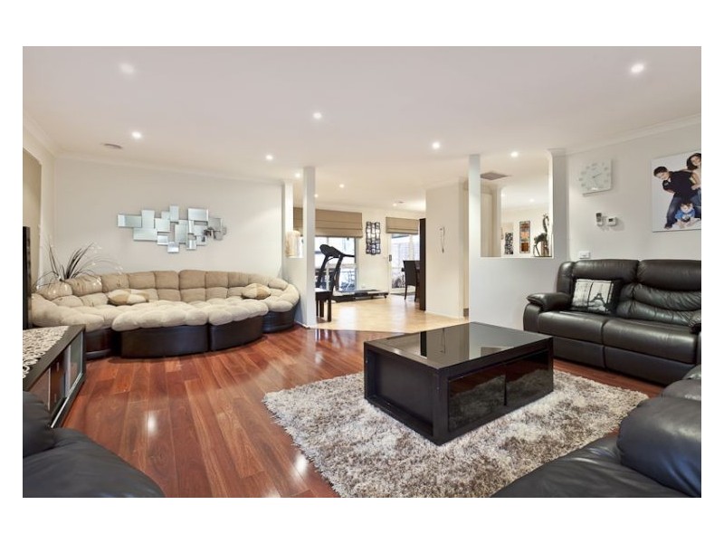 44 Nettle Drive, Hallam VIC 3803