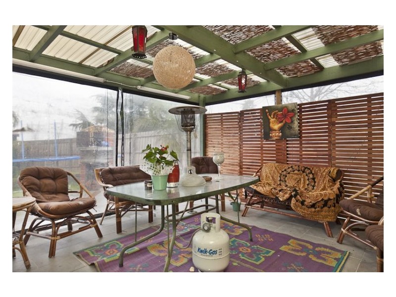 44 Nettle Drive, Hallam VIC 3803