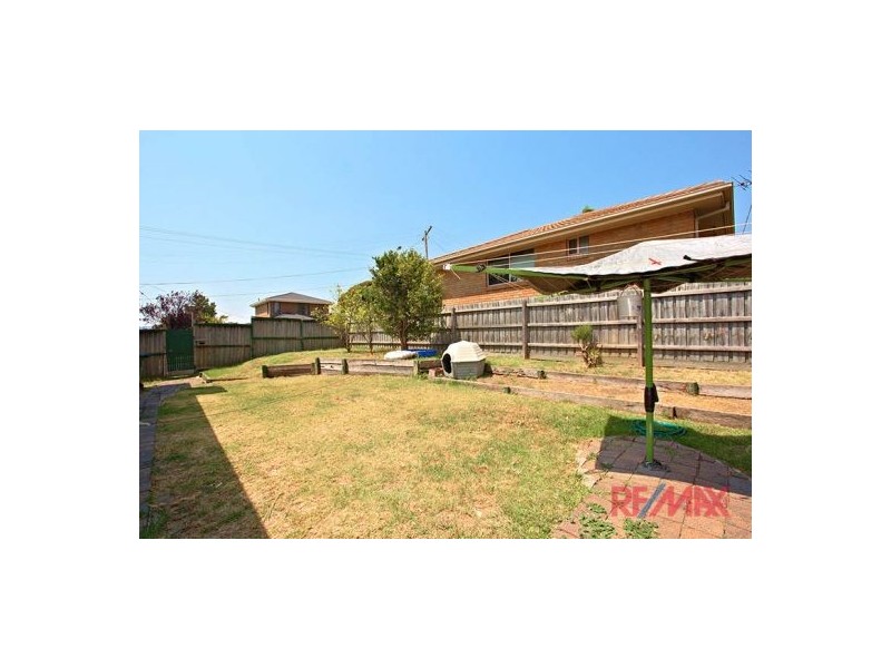 77 Doveton Avenue, Eumemmerring VIC 3177