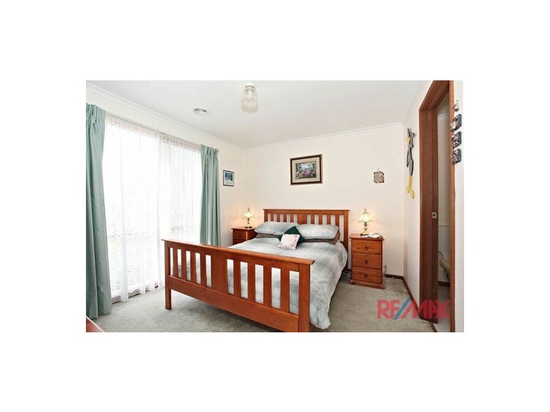 104 Nettle Drive, Hallam VIC 3803