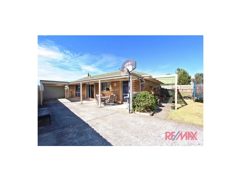 104 Nettle Drive, Hallam VIC 3803