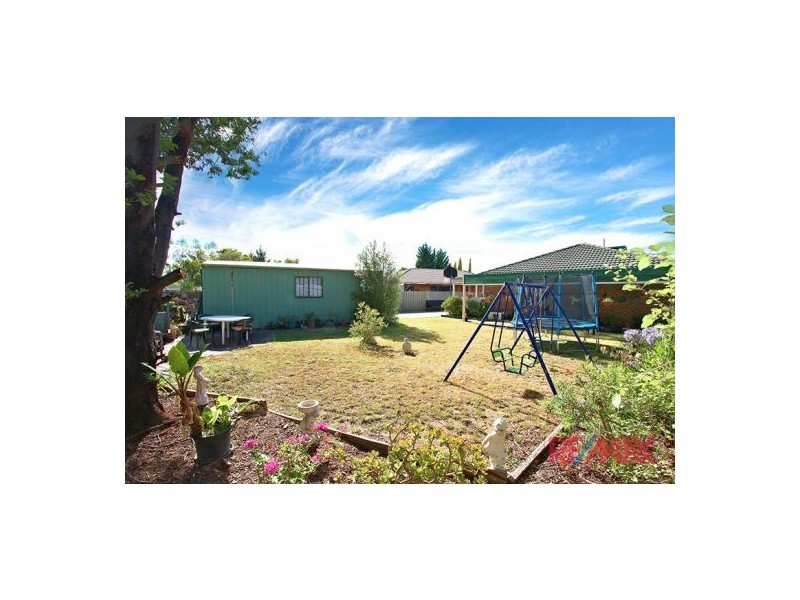 104 Nettle Drive, Hallam VIC 3803