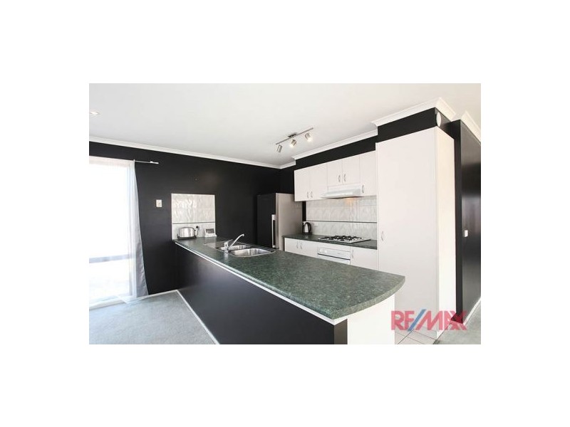 9 Andre Court, Cranbourne VIC 3977