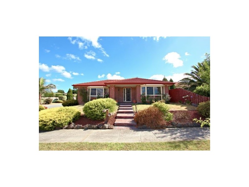 86 Hinrichsen Drive, Hallam VIC 3803