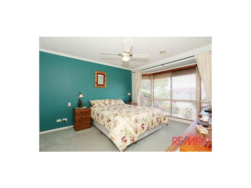 86 Hinrichsen Drive, Hallam VIC 3803