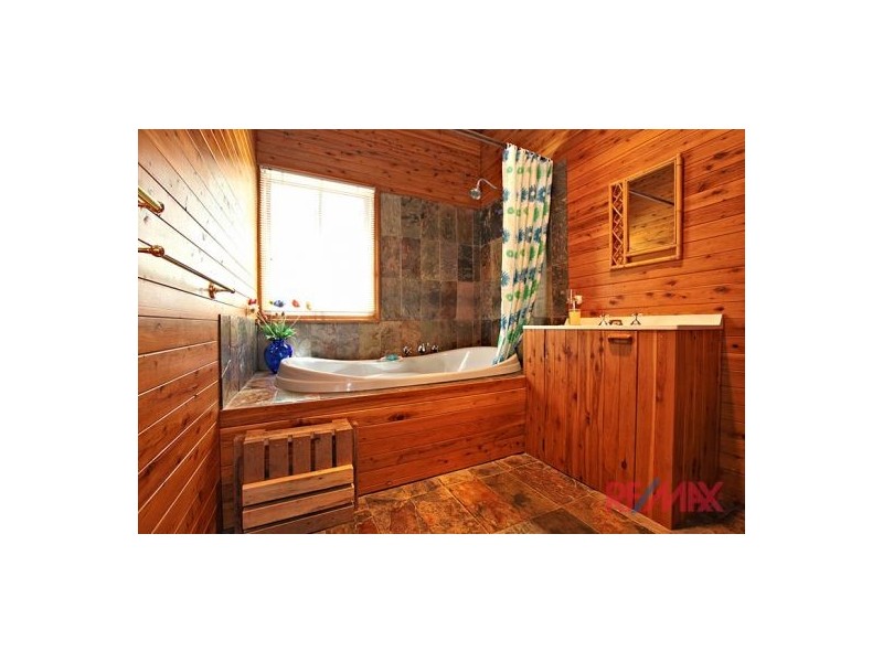 5 San Remo Road, Ringwood North VIC 3134