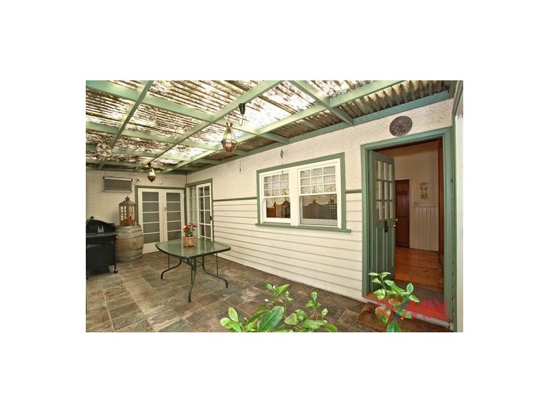 5 San Remo Road, Ringwood North VIC 3134