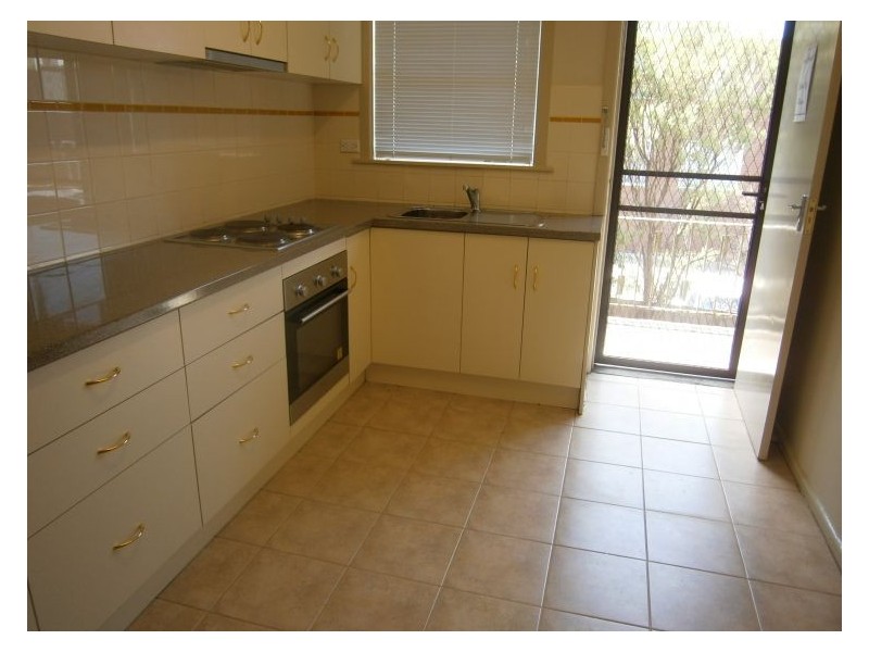 6/44 Hemmings Street, Dandenong VIC 3175